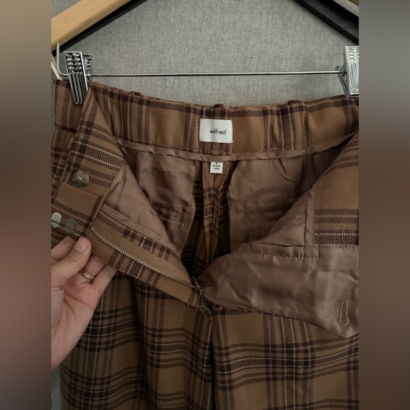 Wilfred Brown Plaid Chinos - Picture 4 of 7